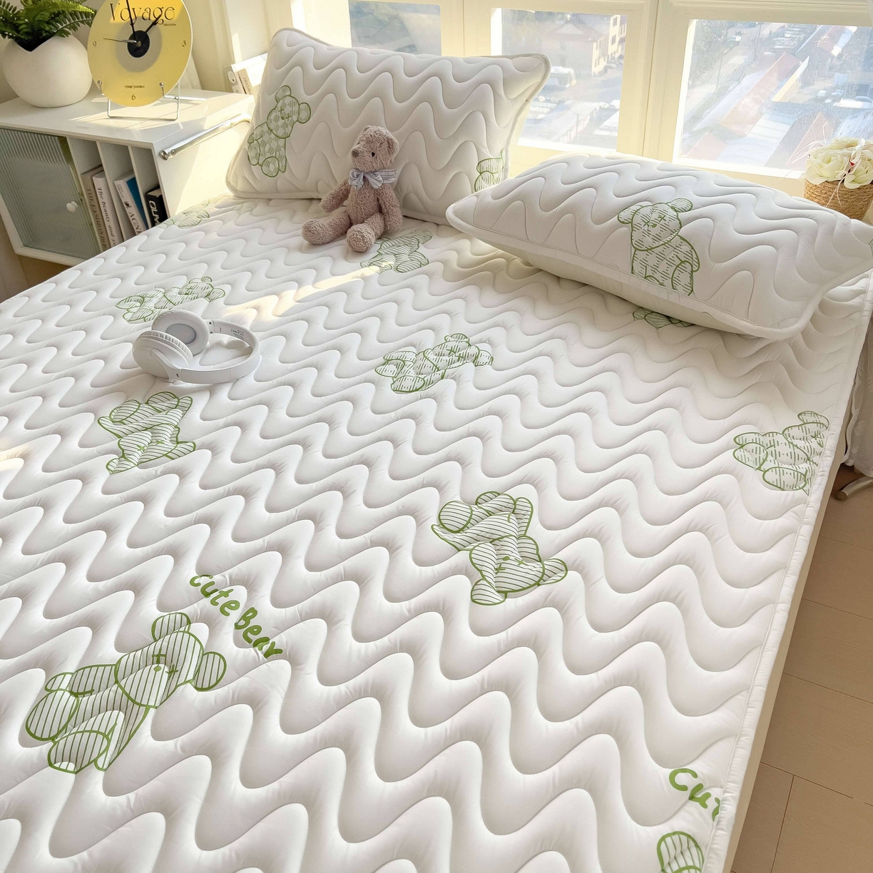 91家纺网 家纺一手货源 找家纺 希廷顿 2026新款印花夹棉防水床垫 熊本熊