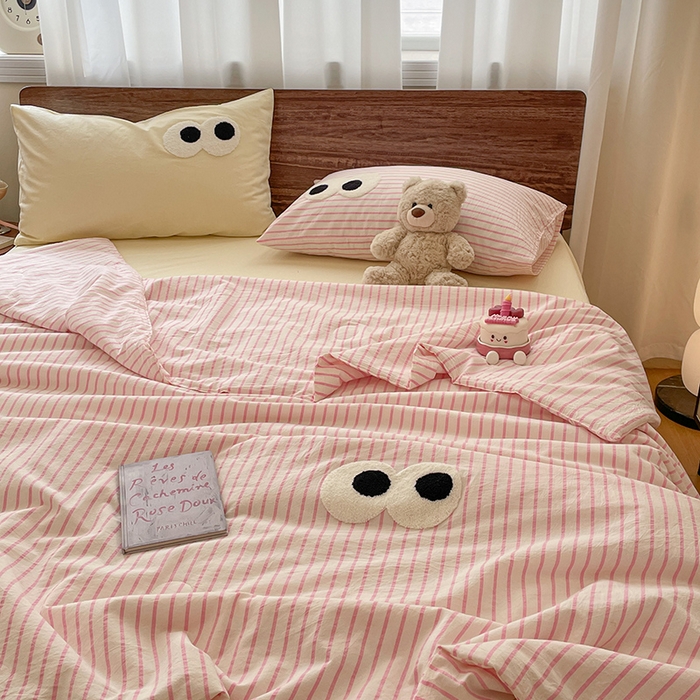 91家纺网 家纺一手货源 找家纺 （总）桃心家居 2026春夏新款A类ins云柔水洗棉升级毛巾绣大眼睛大豆单夏被夏被四件套