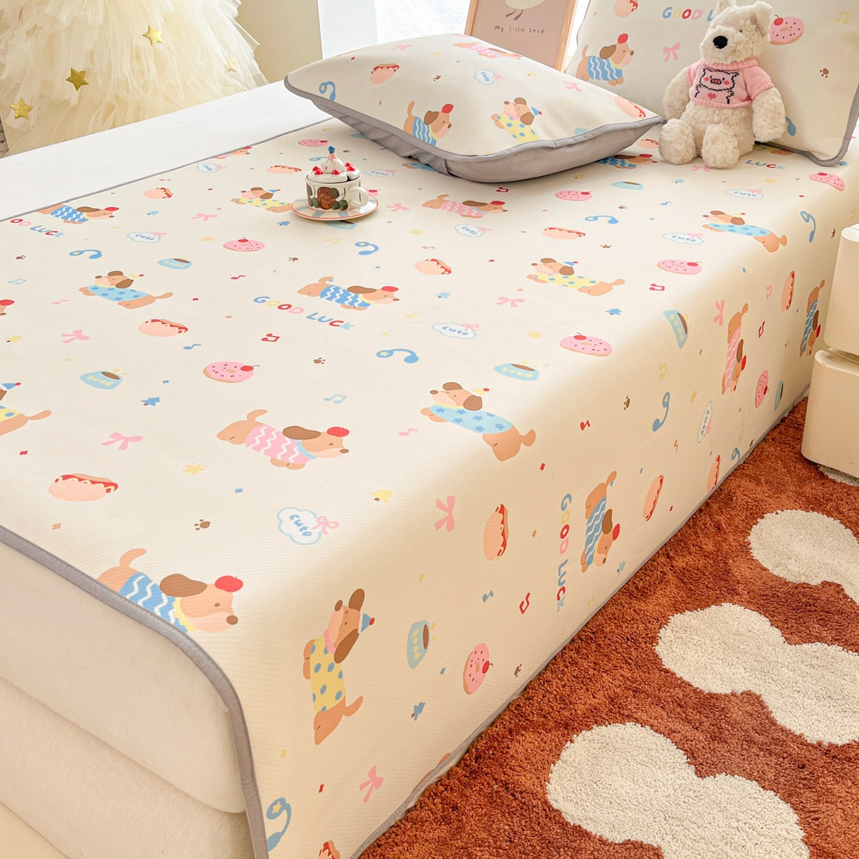 91家纺网 家纺一手货源 找家纺 川悦生活 2026新款凉感冰丝席大床小阪冰丝凉席 席腊肠庄园