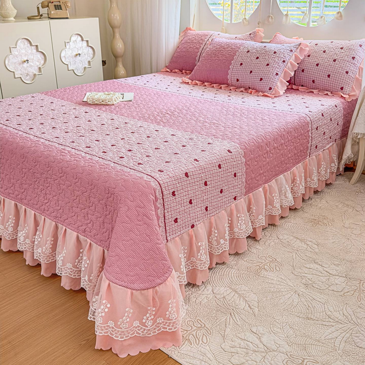 91家纺网 家纺一手货源 找家纺 雅眠居 2026直播爆款泡芙棉双层蕾丝花边床盖四件套 甜心-粉