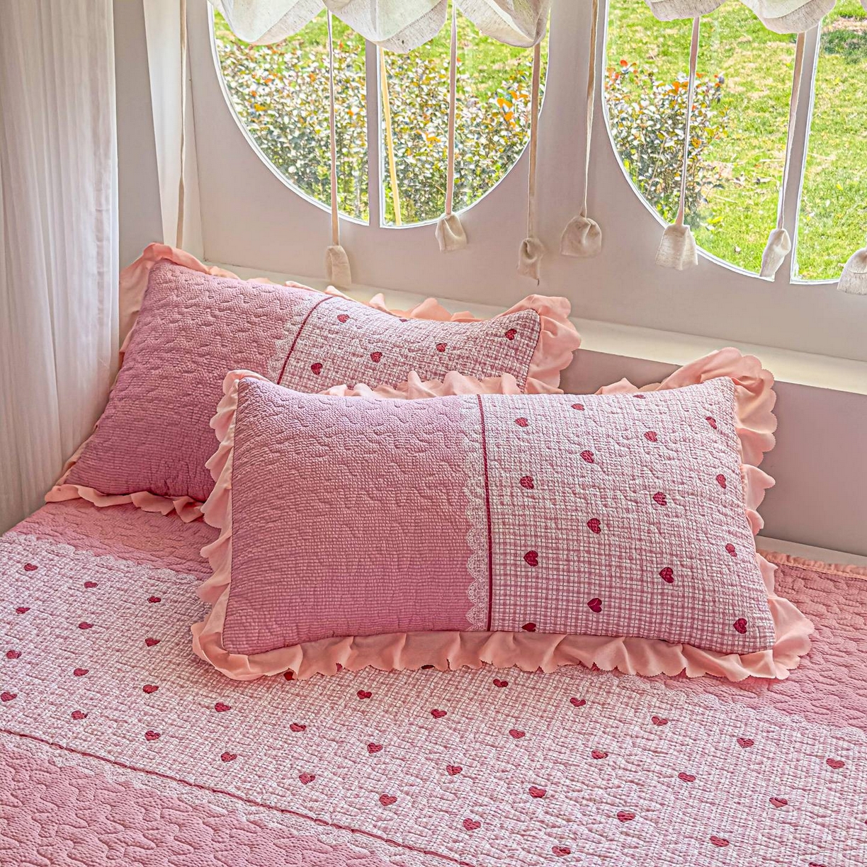 91家纺网 家纺一手货源 找家纺 雅眠居 2026直播爆款泡芙棉双层蕾丝花边床盖四件套 甜心-粉