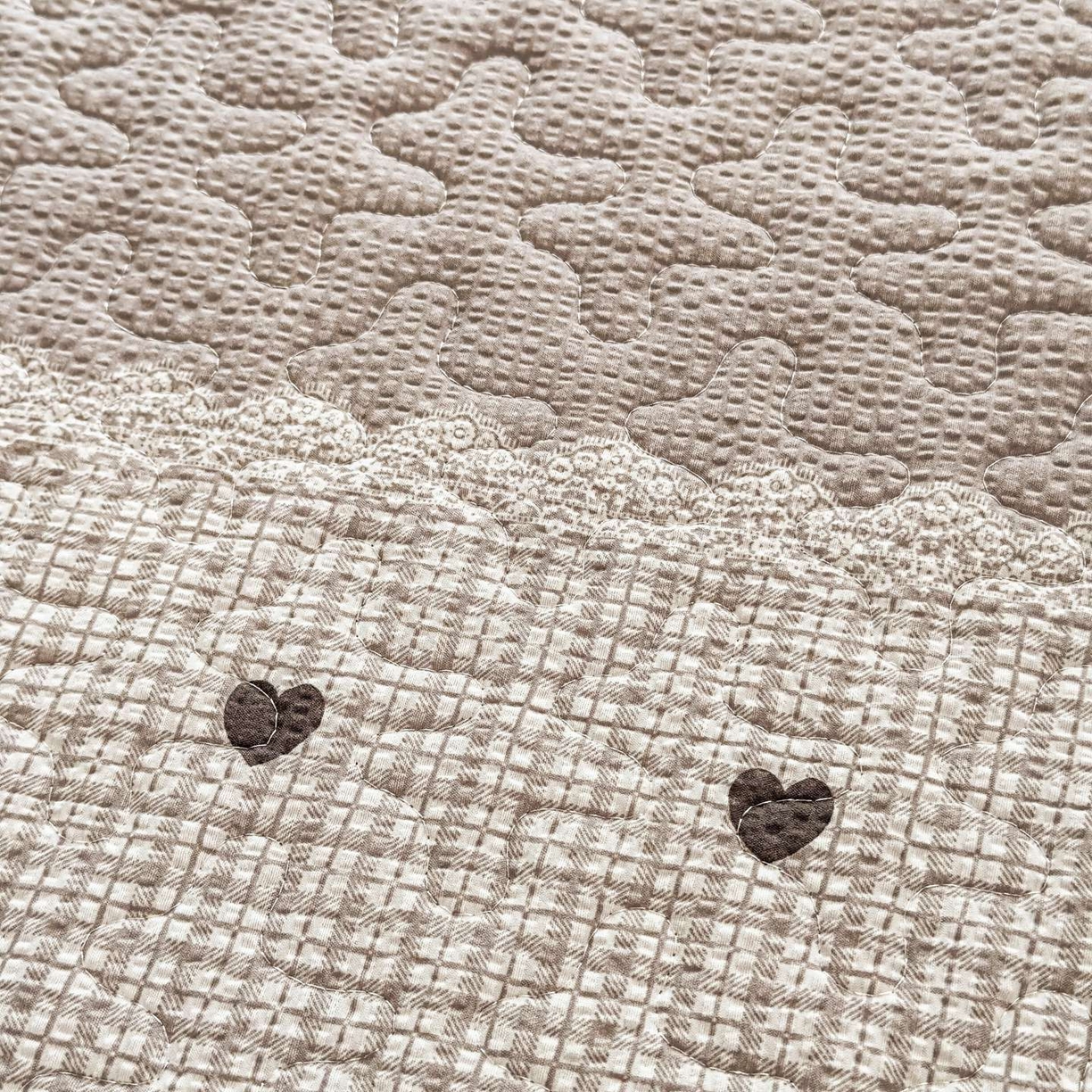 91家纺网 家纺一手货源 找家纺 雅眠居 2026直播爆款泡芙棉双层蕾丝花边床盖四件套 甜心-灰