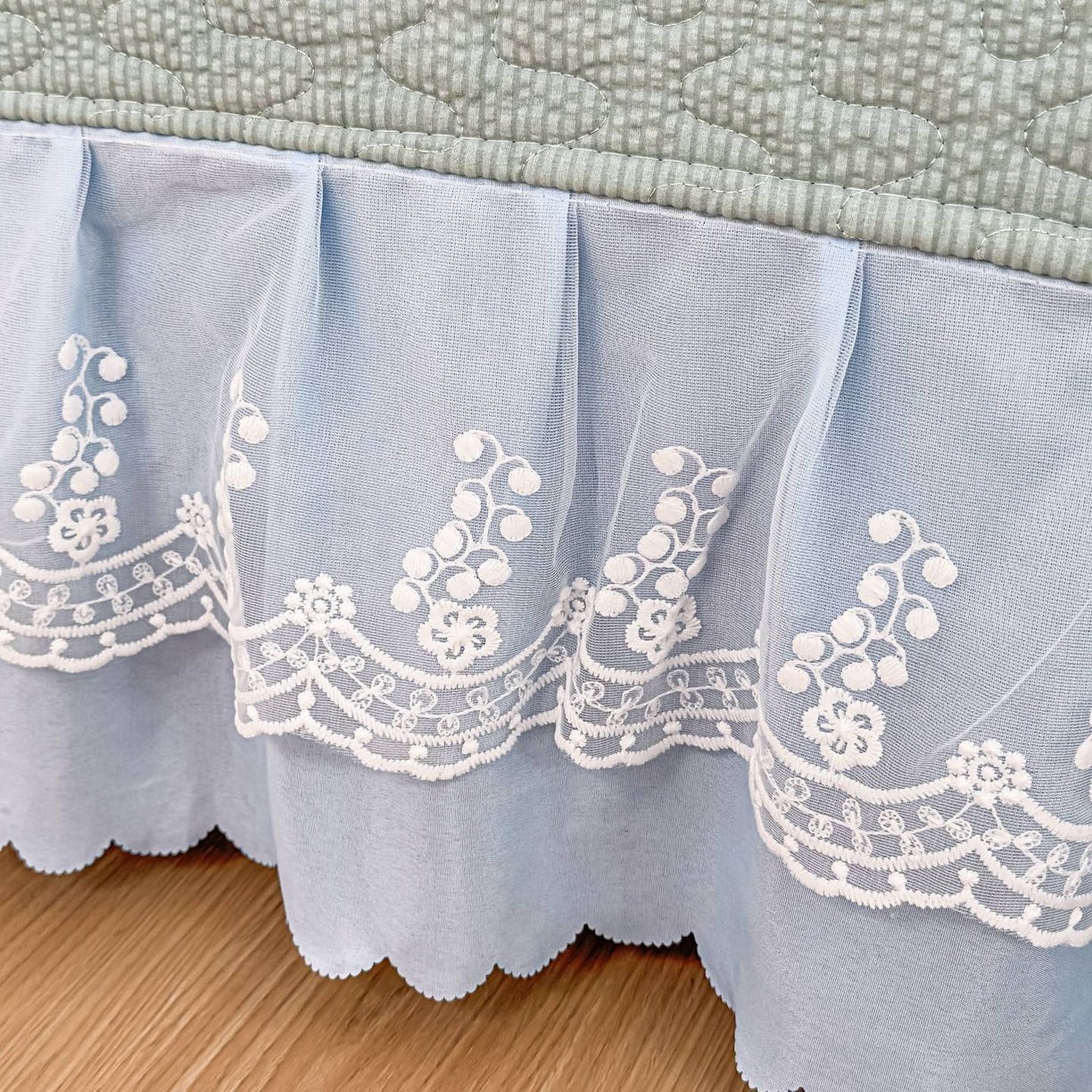 91家纺网 家纺一手货源 找家纺 雅眠居 2026直播爆款泡芙棉双层蕾丝花边床盖四件套 甜心-蓝