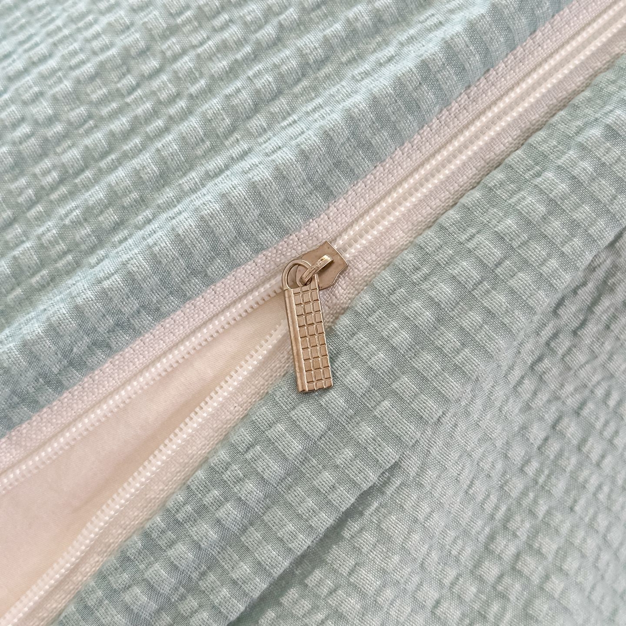 91家纺网 家纺一手货源 找家纺 雅眠居 2026直播爆款泡芙棉双层蕾丝花边床盖四件套 甜心-蓝