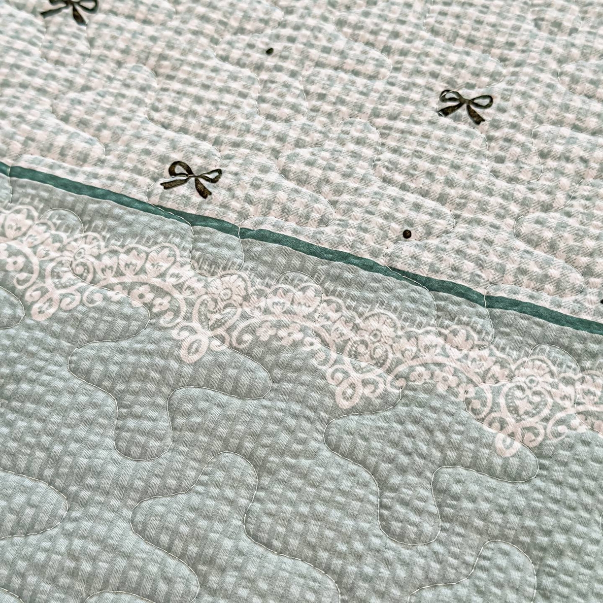 91家纺网 家纺一手货源 找家纺 雅眠居 2026直播爆款泡芙棉双层蕾丝花边床盖四件套 甜心-蓝