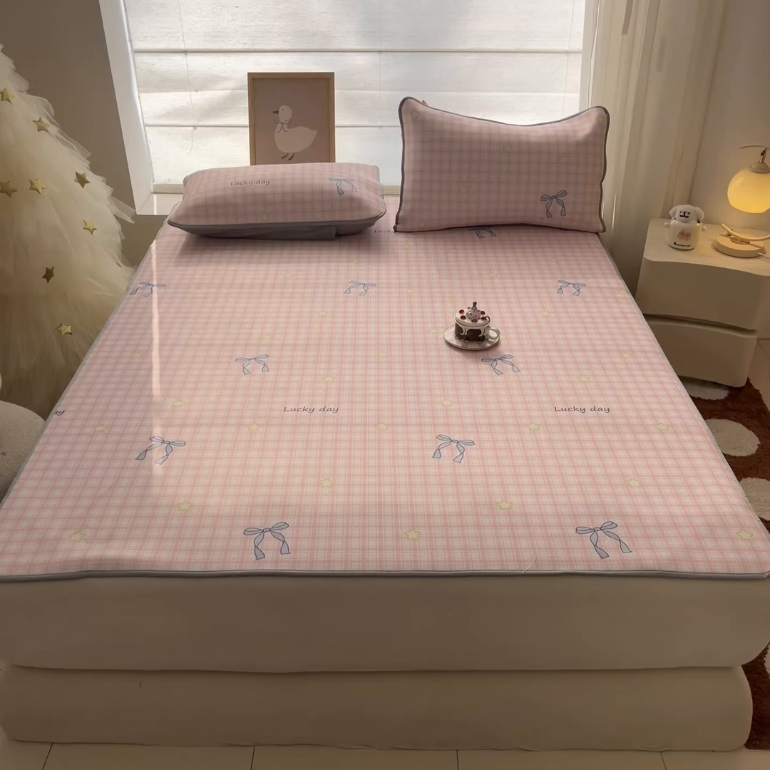 91家纺网 家纺一手货源 找家纺 川悦生活 2026新款凉感冰丝席大床小阪冰丝凉席 席喵萝花园