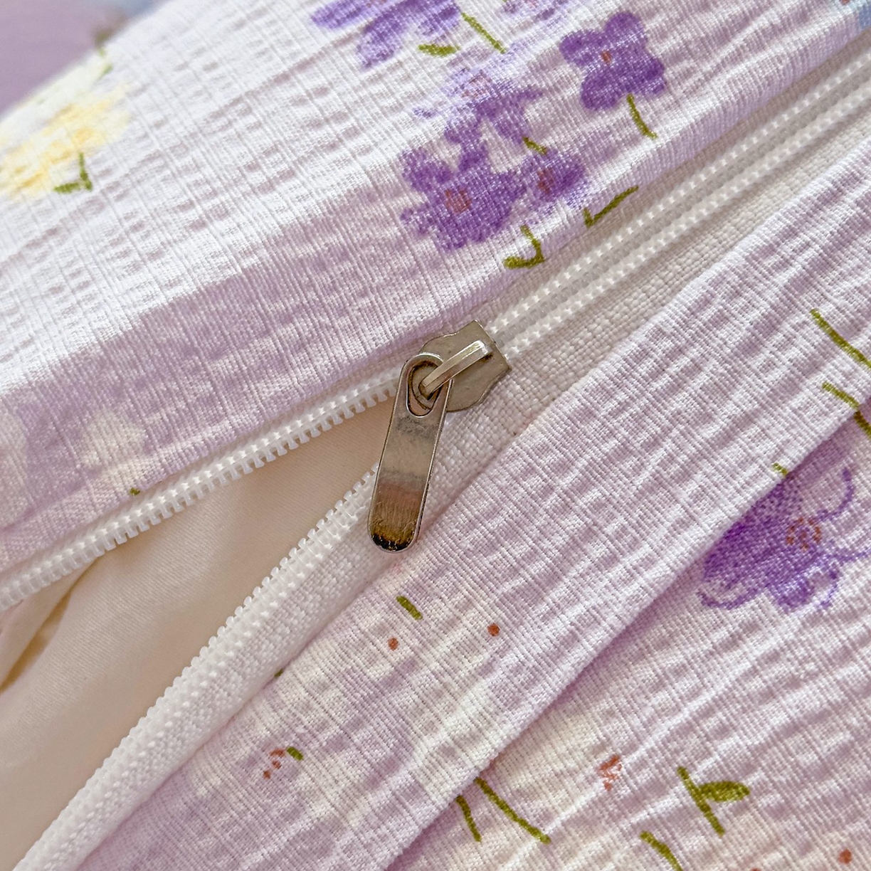 91家纺网 家纺一手货源 找家纺 雅眠居 2026直播爆款泡芙棉双层蕾丝花边床盖四件套 薰衣草