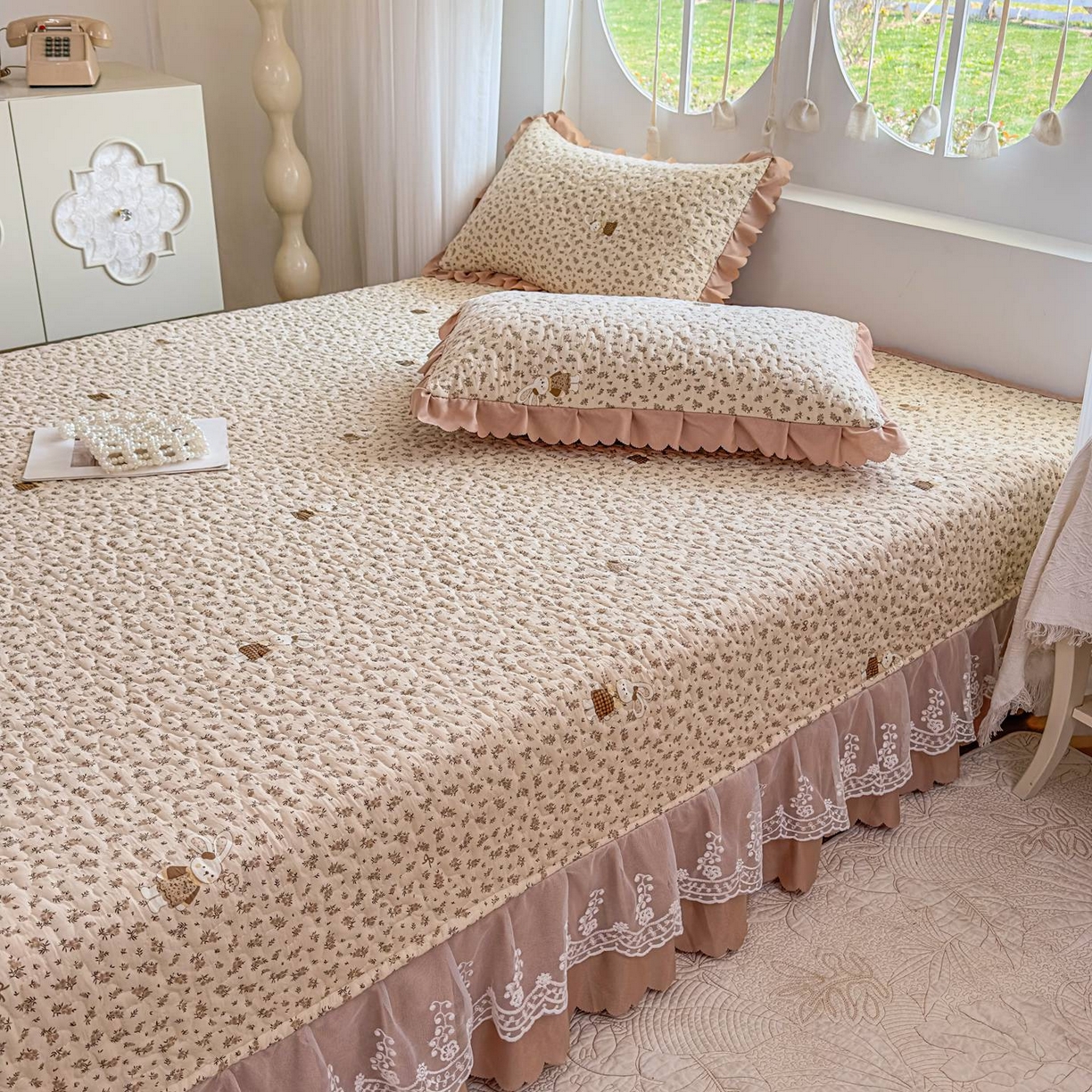 91家纺网 家纺一手货源 找家纺 雅眠居 2026直播爆款泡芙棉双层蕾丝花边床盖四件套 织梦时空