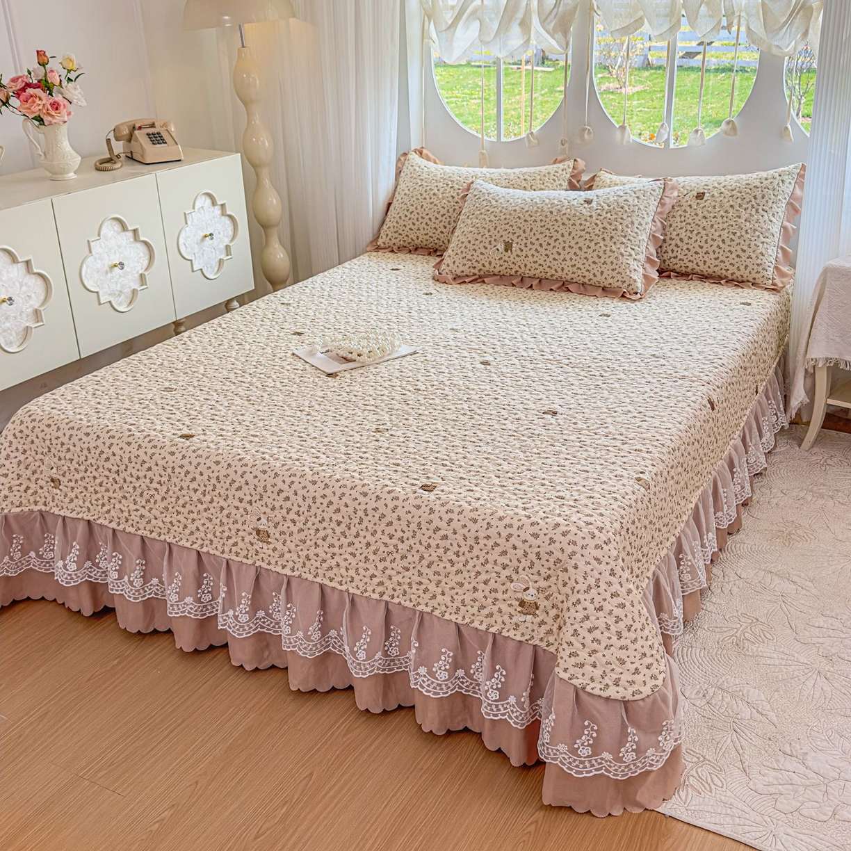 91家纺网 家纺一手货源 找家纺 雅眠居 2026直播爆款泡芙棉双层蕾丝花边床盖四件套 织梦时空