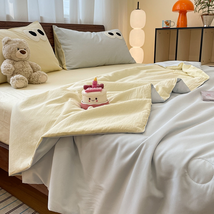 91家纺网 家纺一手货源 找家纺 桃心家居 2026春夏新款A类ins云柔水洗棉升级毛巾绣大眼睛大豆单夏被夏被四件套 水洗棉-大眼睛夏被海盐奶黄