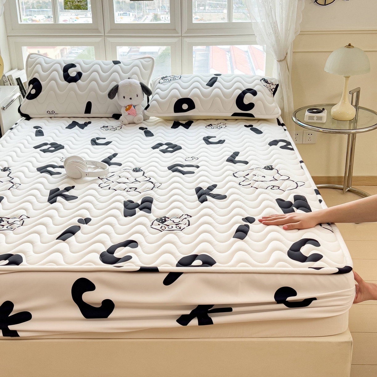 91家纺网 家纺一手货源 找家纺 希廷顿 2026新款印花夹棉防水床笠单床笠床笠单件 萌宠狗