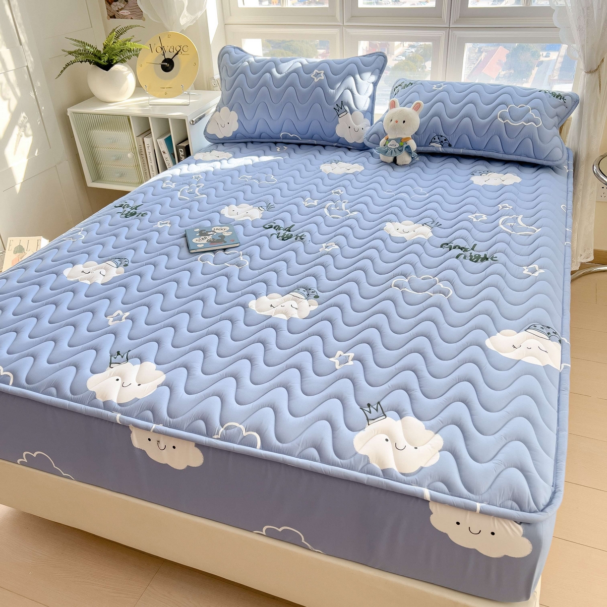 91家纺网 家纺一手货源 找家纺 希廷顿 2026新款印花夹棉防水床笠单床笠床笠单件 云之恋