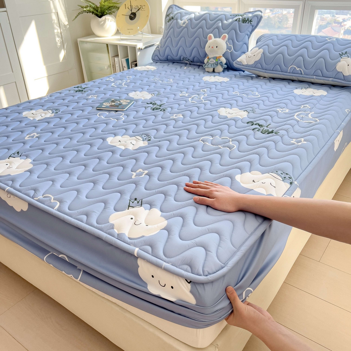 91家纺网 家纺一手货源 找家纺 希廷顿 2026新款印花夹棉防水床笠单床笠床笠单件 云之恋