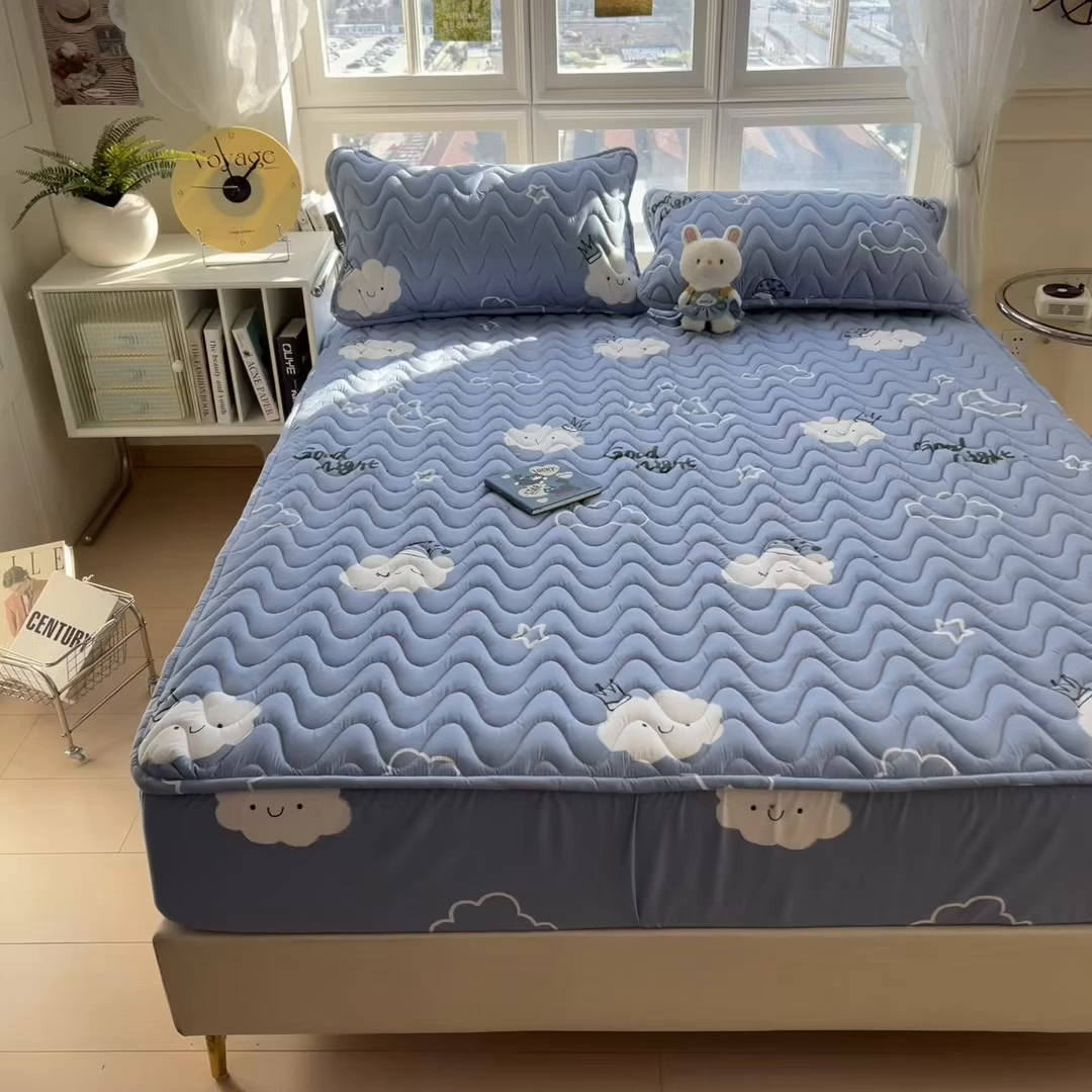 91家纺网 家纺一手货源 找家纺 希廷顿 2026新款印花夹棉防水床笠单床笠床笠单件 云之恋