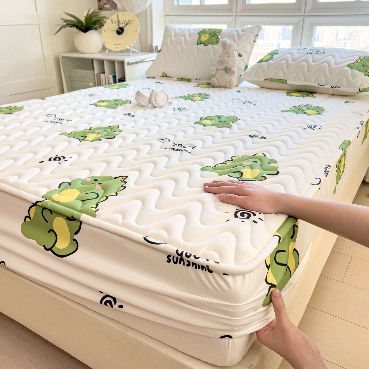 91家纺网 家纺一手货源 找家纺 希廷顿 2026新款印花夹棉防水床笠单床笠床笠单件 小恐龙