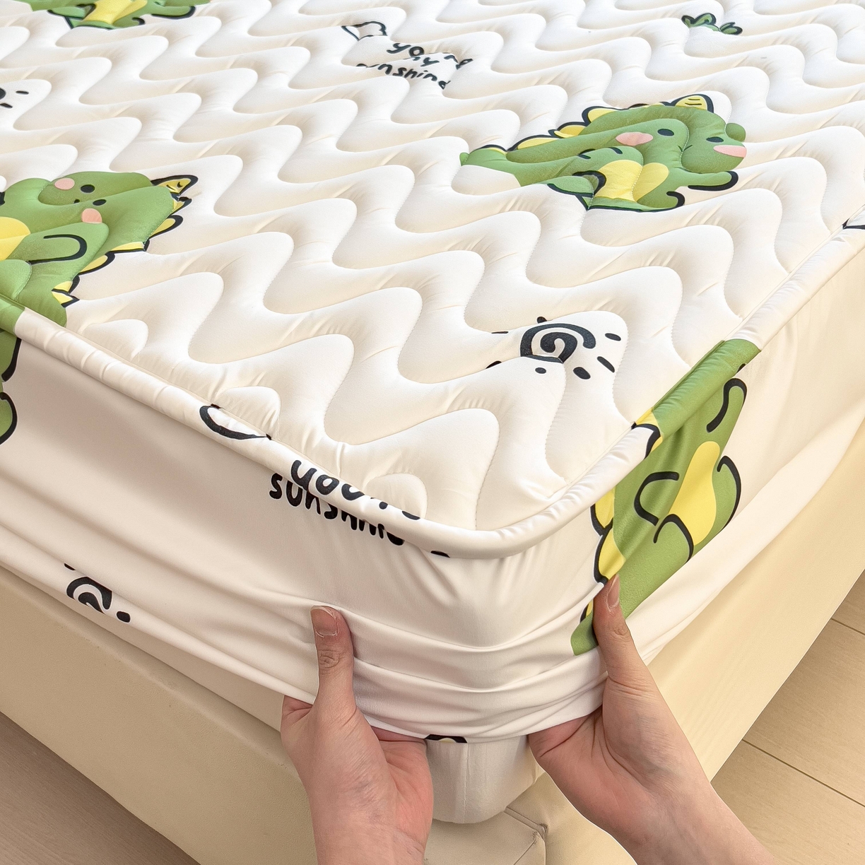 91家纺网 家纺一手货源 找家纺 希廷顿 2026新款印花夹棉防水床笠单床笠床笠单件 小恐龙