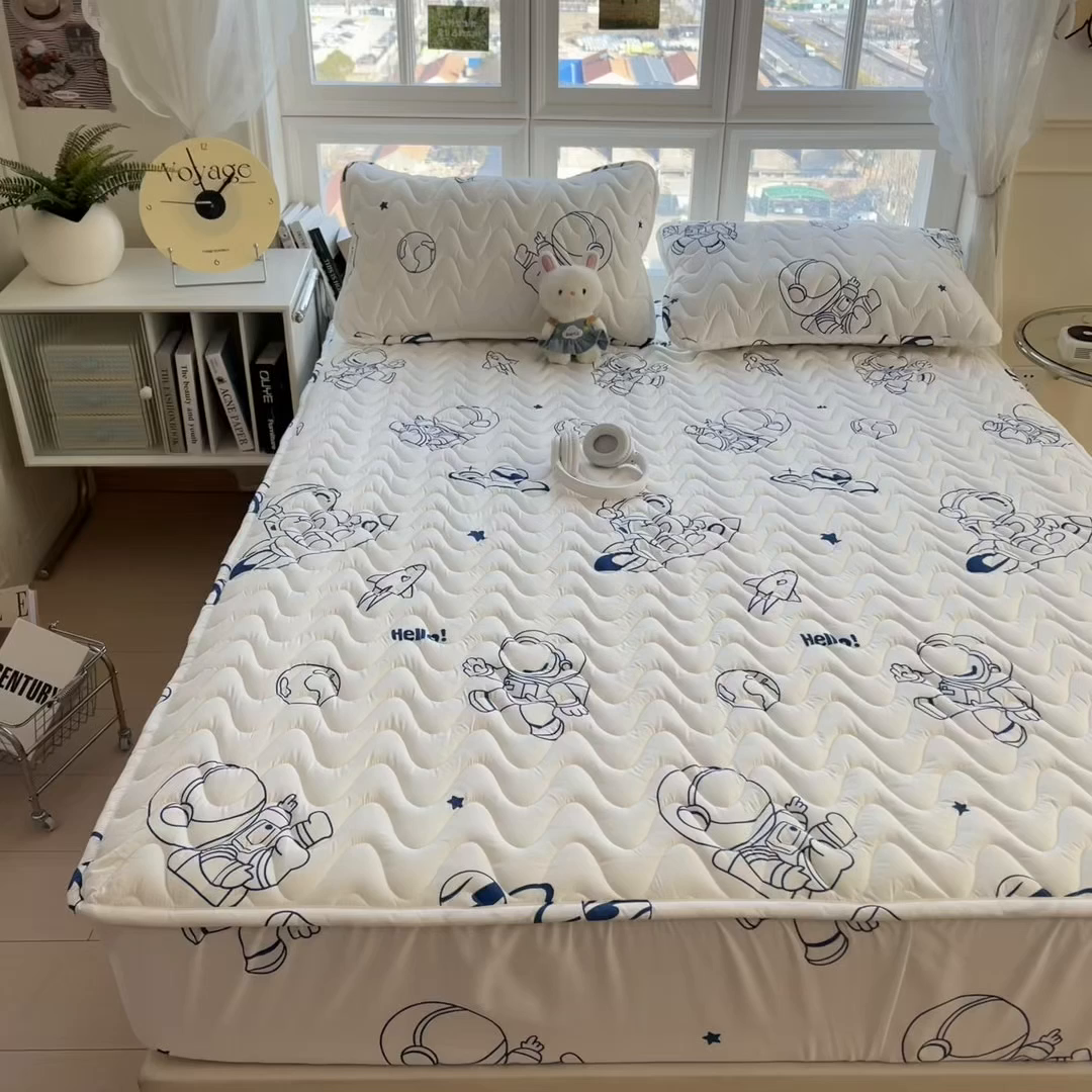 91家纺网 家纺一手货源 找家纺 希廷顿 2026新款印花夹棉防水床笠单床笠床笠单件 太空人