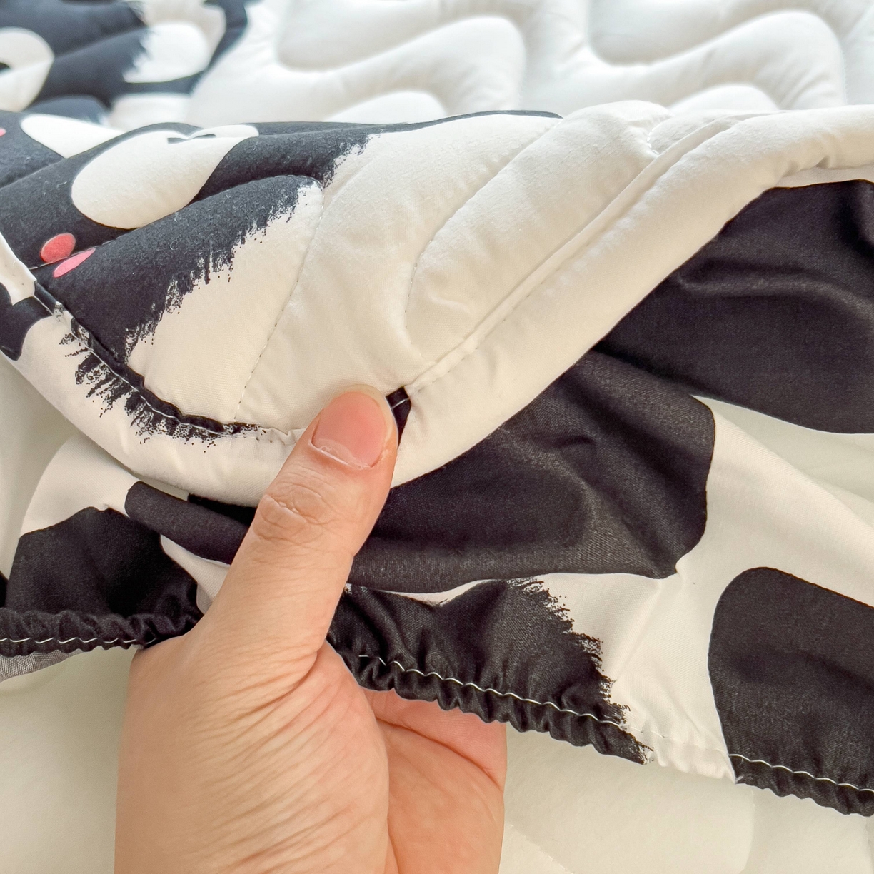 91家纺网 家纺一手货源 找家纺 希廷顿 2026新款印花夹棉防水床笠单床笠床笠单件 小煤球