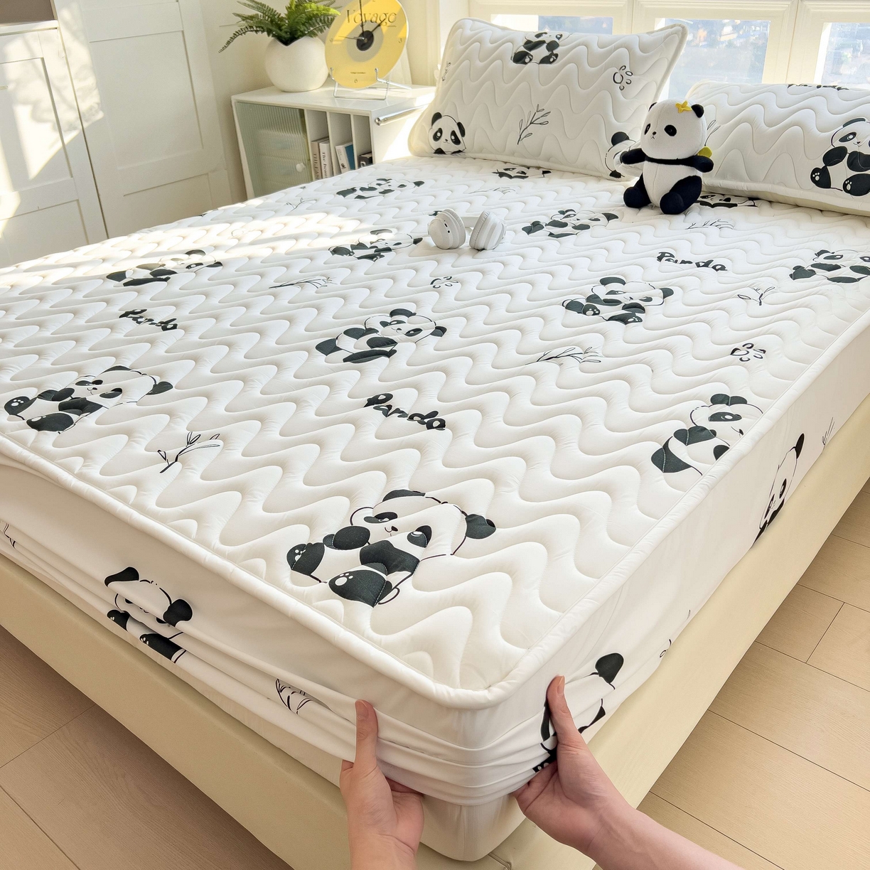 91家纺网 家纺一手货源 找家纺 希廷顿 2026新款印花夹棉防水床笠单床笠床笠单件 熊猫攀竹