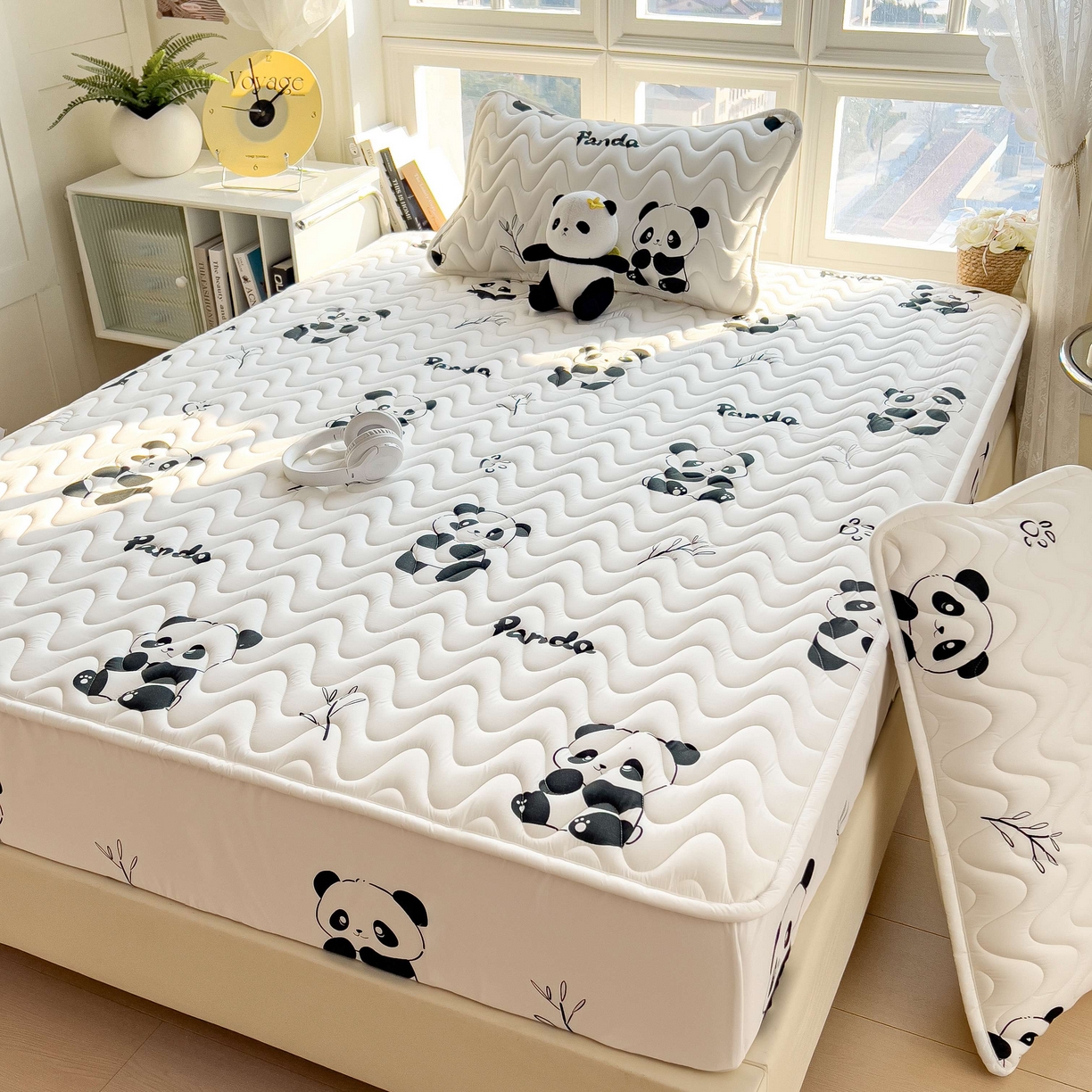 91家纺网 家纺一手货源 找家纺 希廷顿 2026新款印花夹棉防水床笠单床笠床笠单件 熊猫攀竹