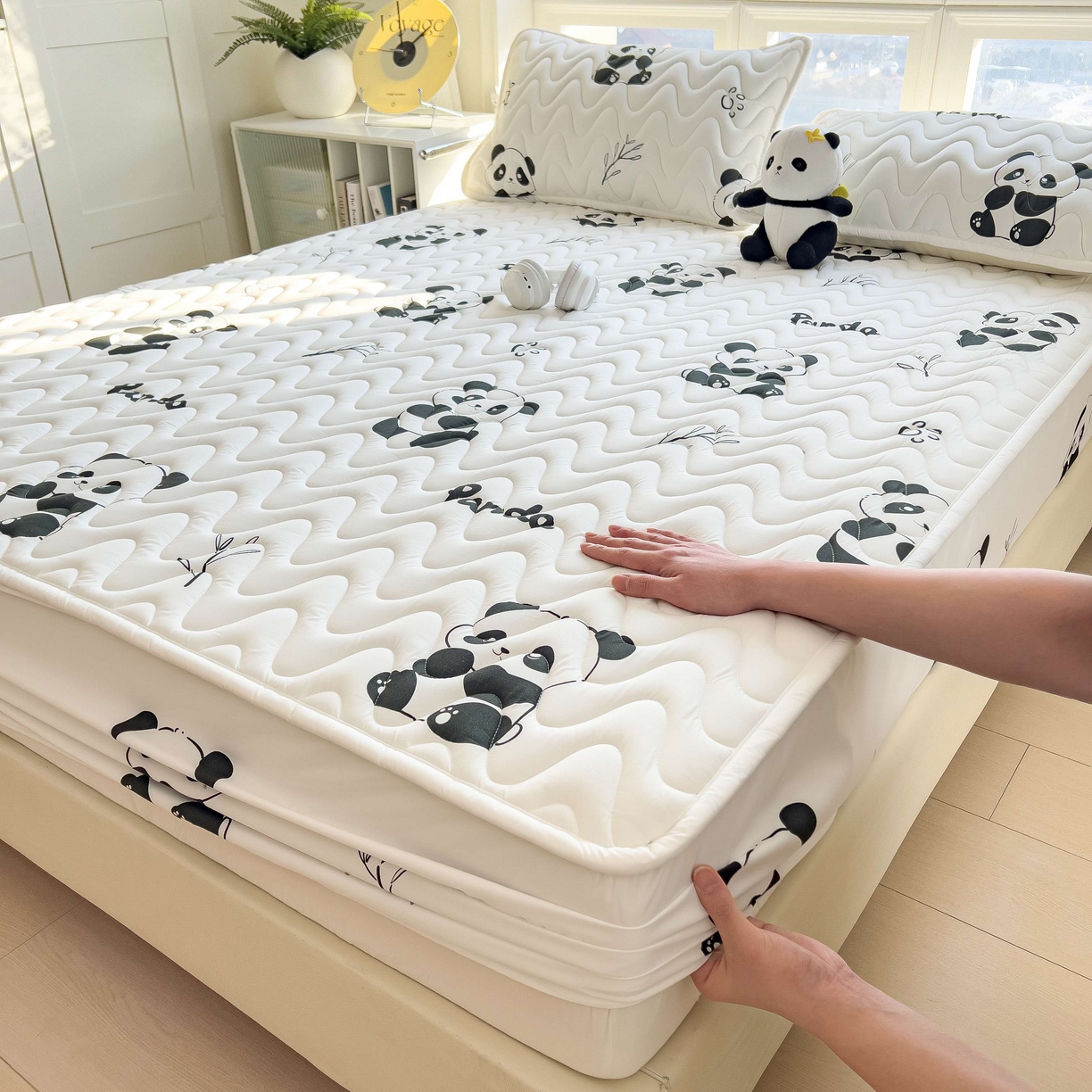 91家纺网 家纺一手货源 找家纺 希廷顿 2026新款印花夹棉防水床笠单床笠床笠单件 熊猫攀竹