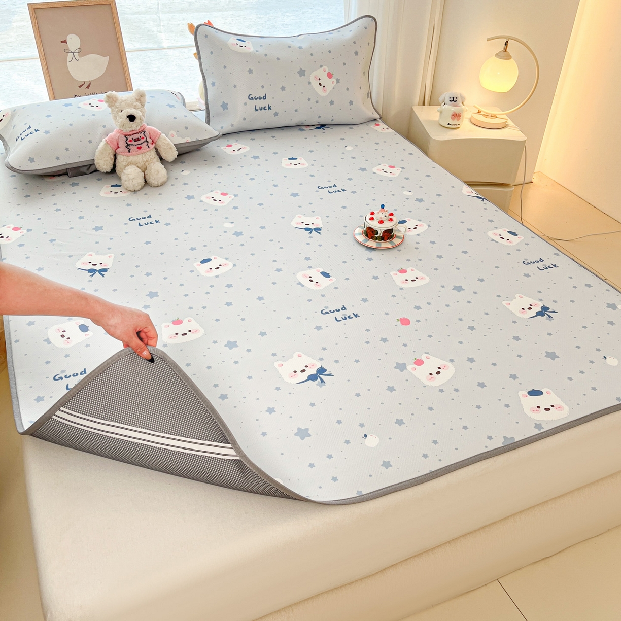 91家纺网 家纺一手货源 找家纺 川悦生活 2026新款凉感冰丝席大床小阪冰丝凉席 席星星西高地