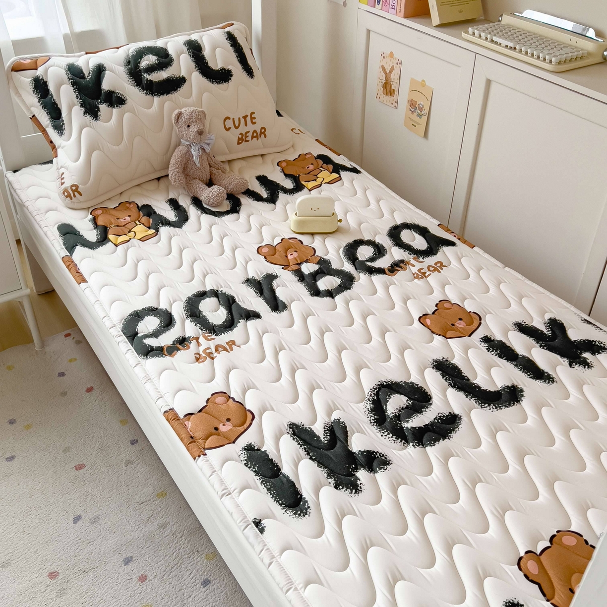 91家纺网 家纺一手货源 找家纺 （总）希廷顿 2026新款印花夹棉防水床垫学生款