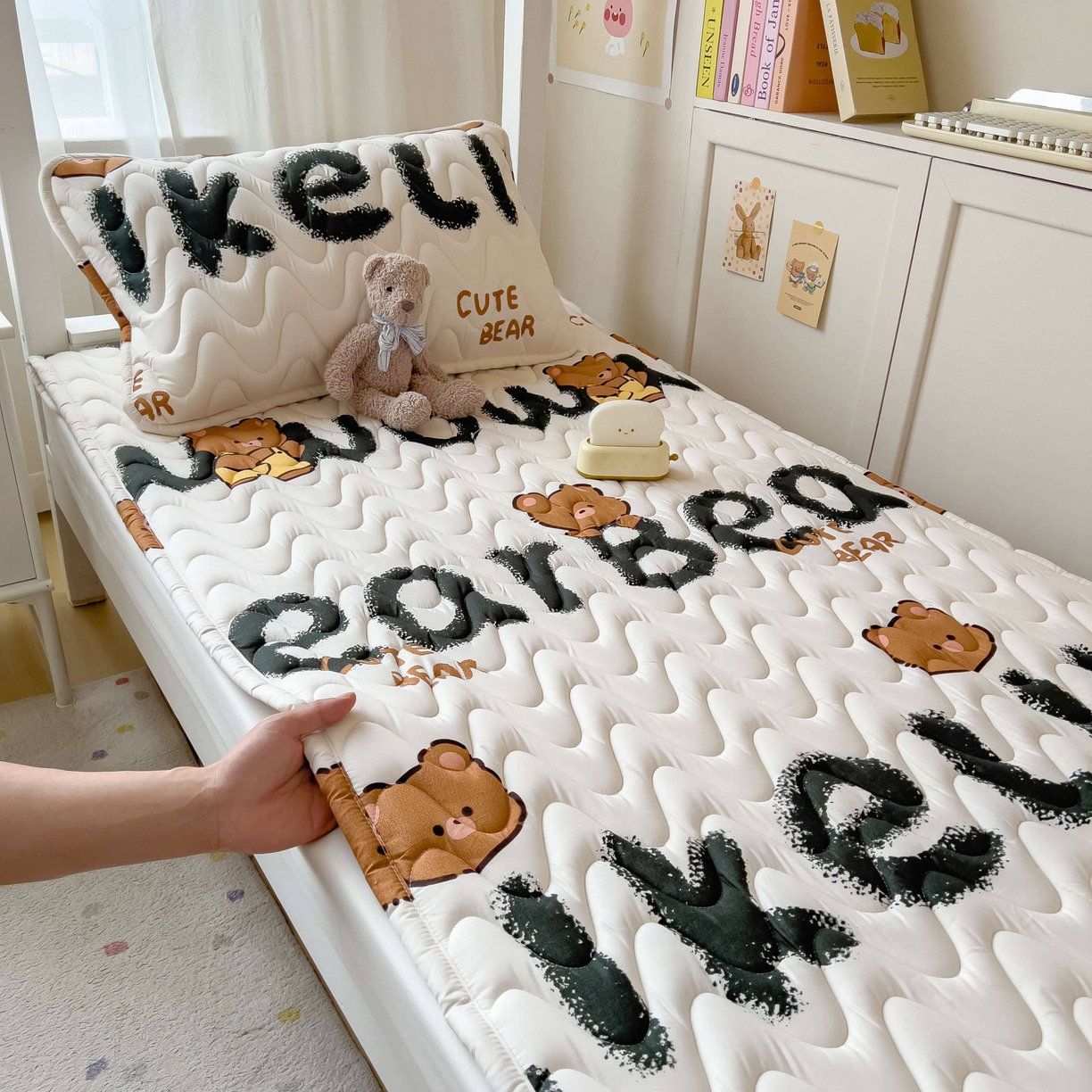 91家纺网 家纺一手货源 找家纺 （总）希廷顿 2026新款印花夹棉防水床垫学生款