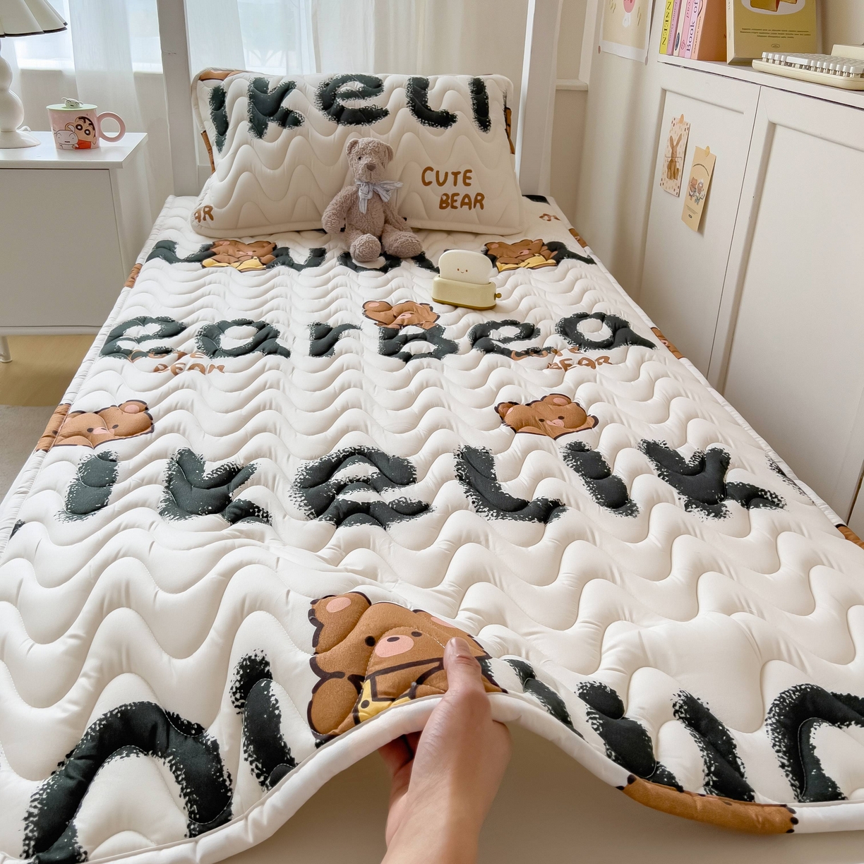 91家纺网 家纺一手货源 找家纺 （总）希廷顿 2026新款印花夹棉防水床垫学生款