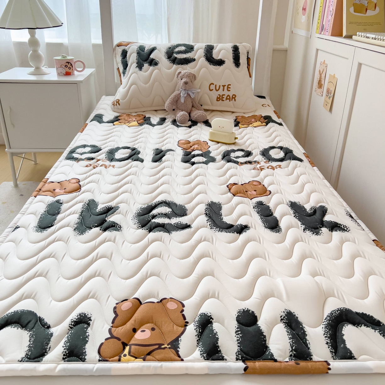 91家纺网 家纺一手货源 找家纺 （总）希廷顿 2026新款印花夹棉防水床垫学生款