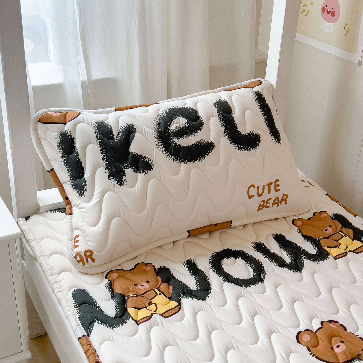 91家纺网 家纺一手货源 找家纺 （总）希廷顿 2026新款印花夹棉防水床垫学生款