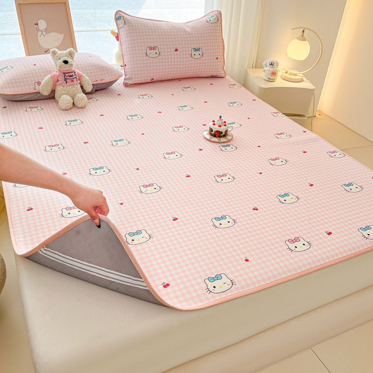 91家纺网 家纺一手货源 找家纺 川悦生活 2026新款凉感冰丝席大床小阪冰丝凉席 席樱桃小奶喵