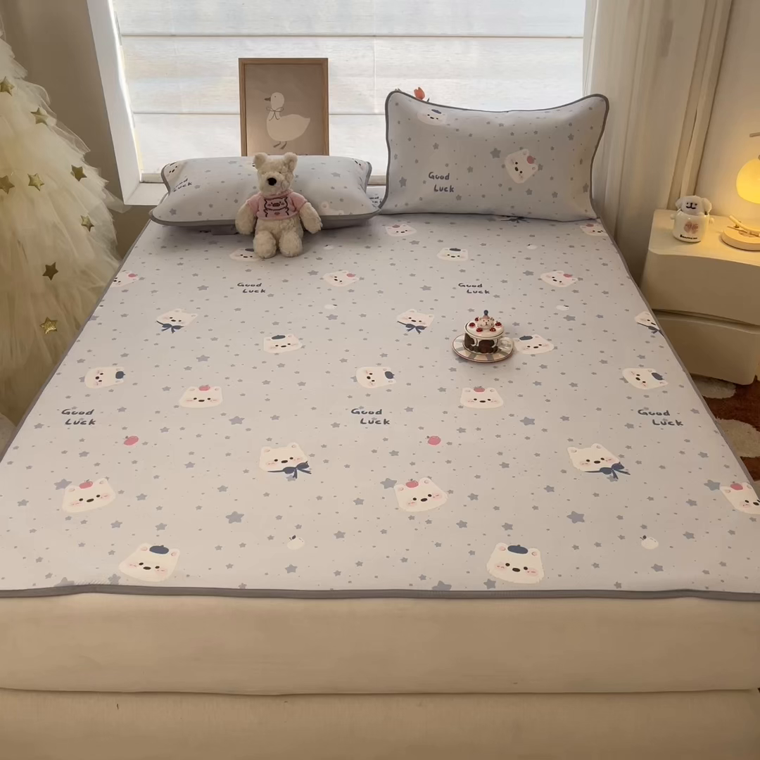 91家纺网 家纺一手货源 找家纺 川悦生活 2026新款凉感冰丝席大床小阪冰丝凉席 席樱桃小奶喵