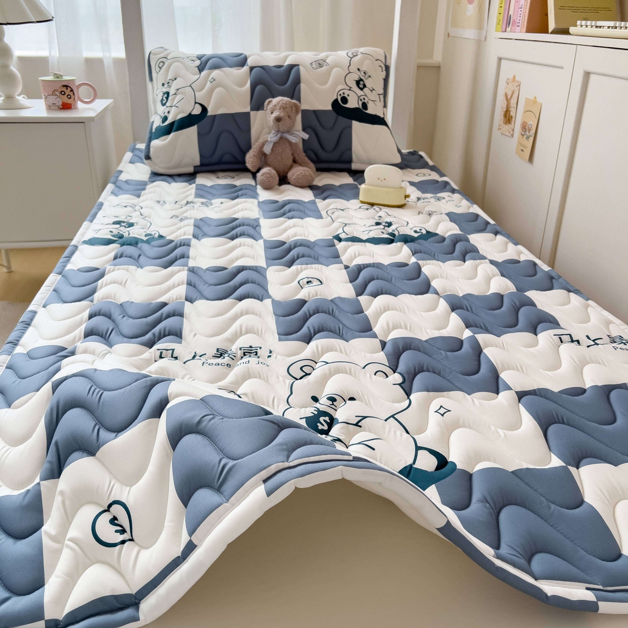 91家纺网 家纺一手货源 找家纺 希廷顿 2026新款印花夹棉防水床垫学生款 马上暴富