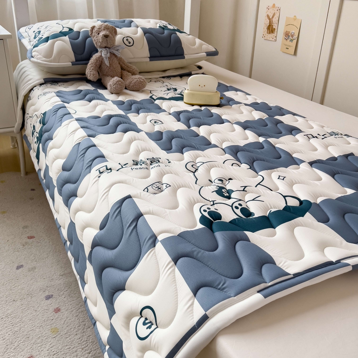 91家纺网 家纺一手货源 找家纺 希廷顿 2026新款印花夹棉防水床垫学生款 马上暴富