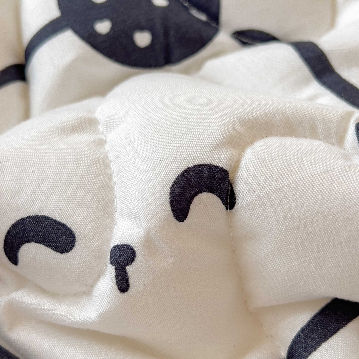 91家纺网 家纺一手货源 找家纺 希廷顿 2026新款印花夹棉防水床垫学生款 萌宠狗