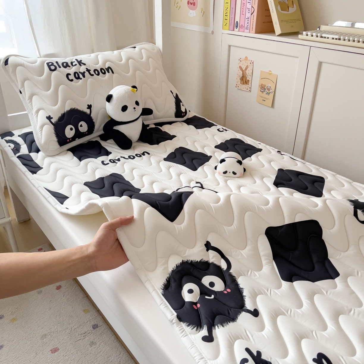 91家纺网 家纺一手货源 找家纺 希廷顿 2026新款印花夹棉防水床垫学生款 小煤球