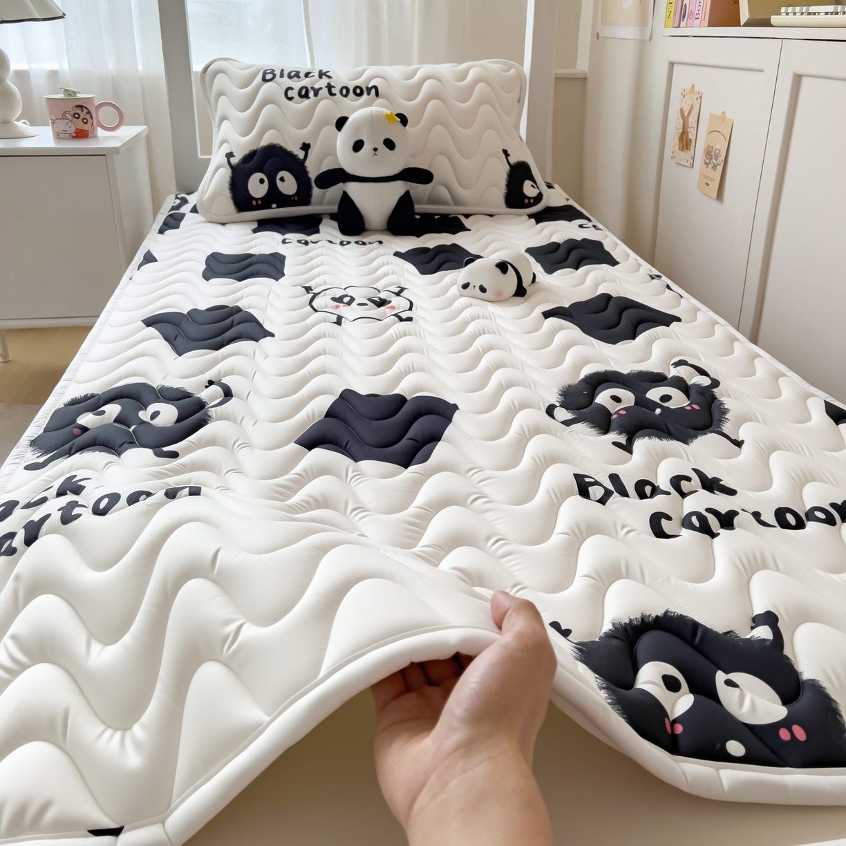 91家纺网 家纺一手货源 找家纺 希廷顿 2026新款印花夹棉防水床垫学生款 小煤球