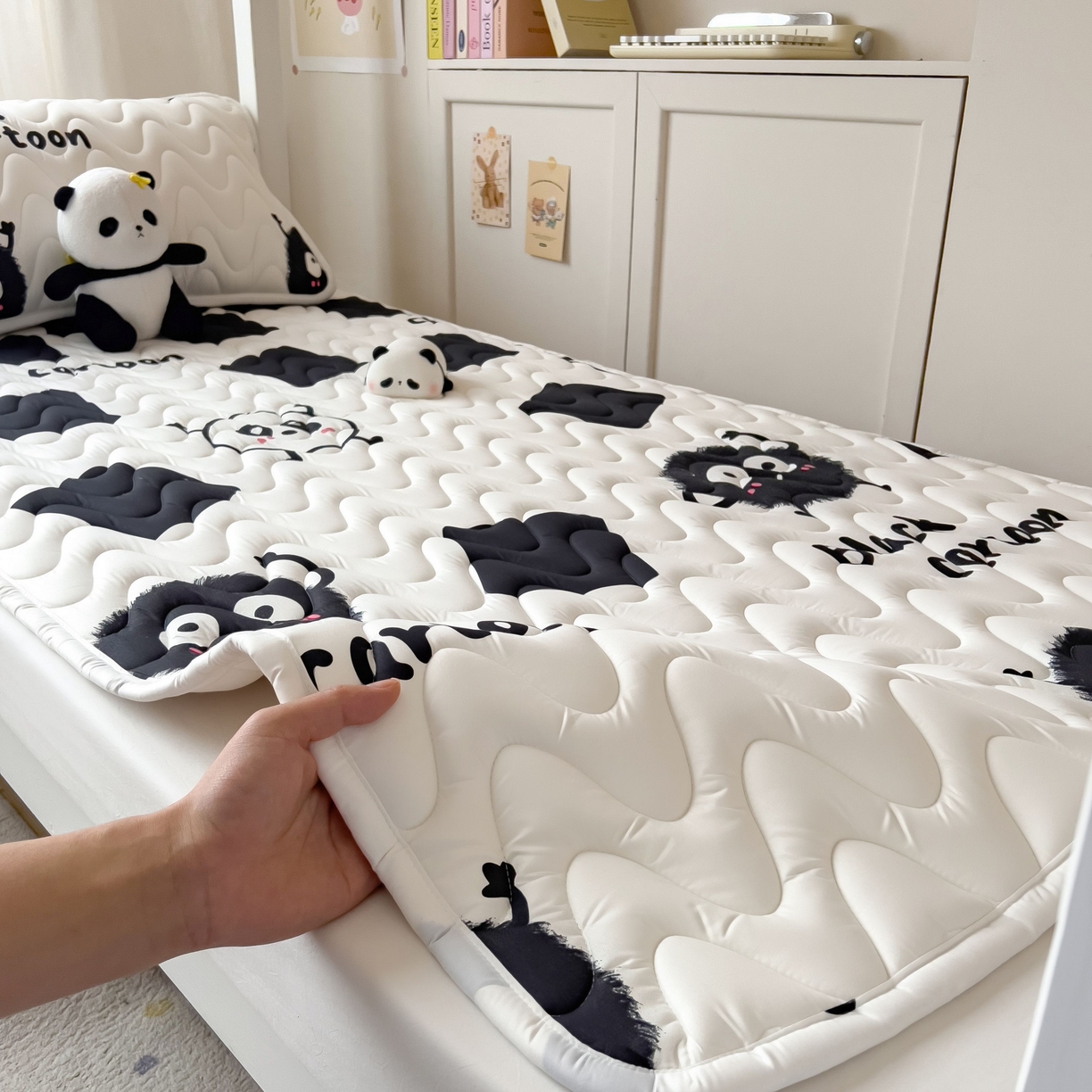 91家纺网 家纺一手货源 找家纺 希廷顿 2026新款印花夹棉防水床垫学生款 小煤球