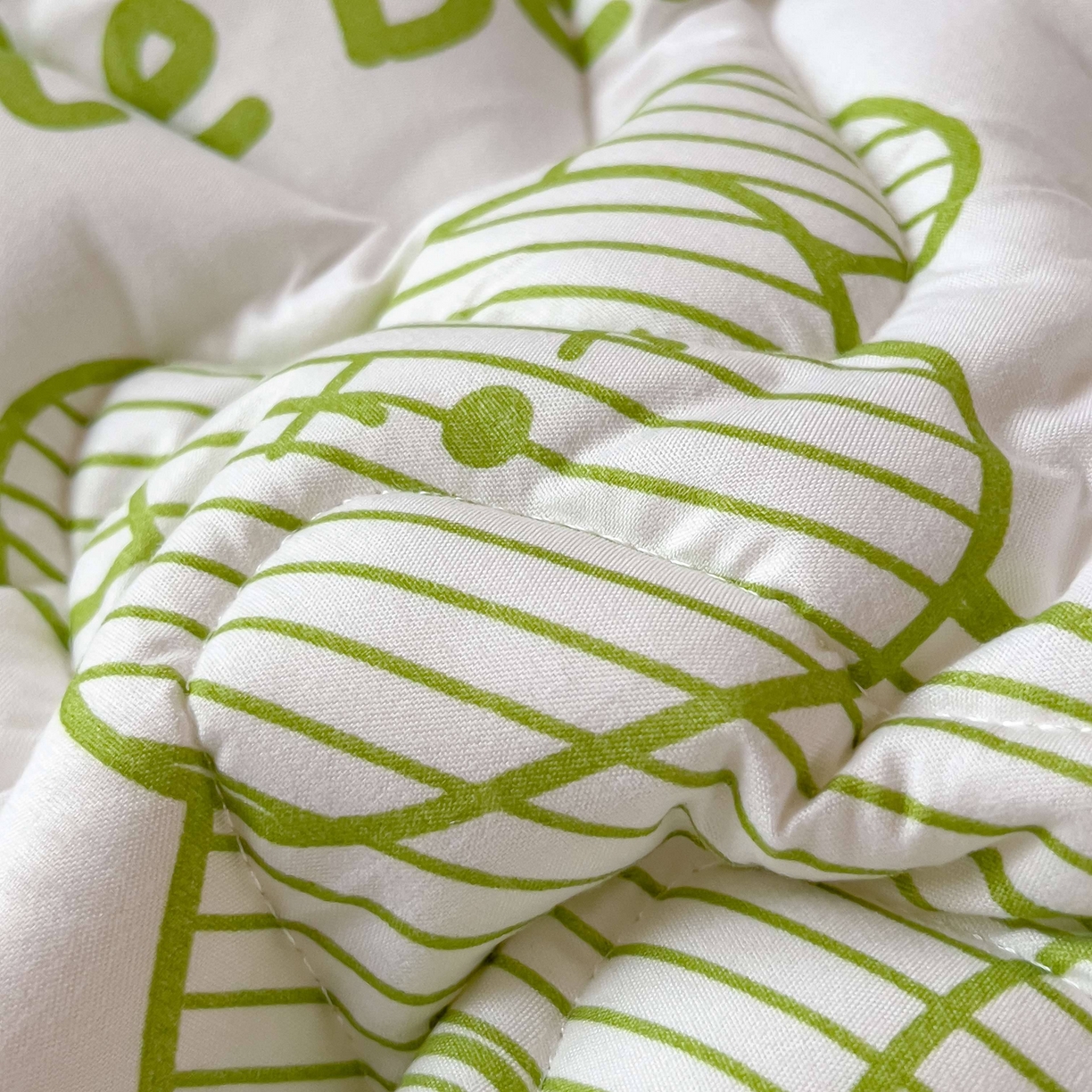 91家纺网 家纺一手货源 找家纺 希廷顿 2026新款印花夹棉防水床垫学生款 熊本熊