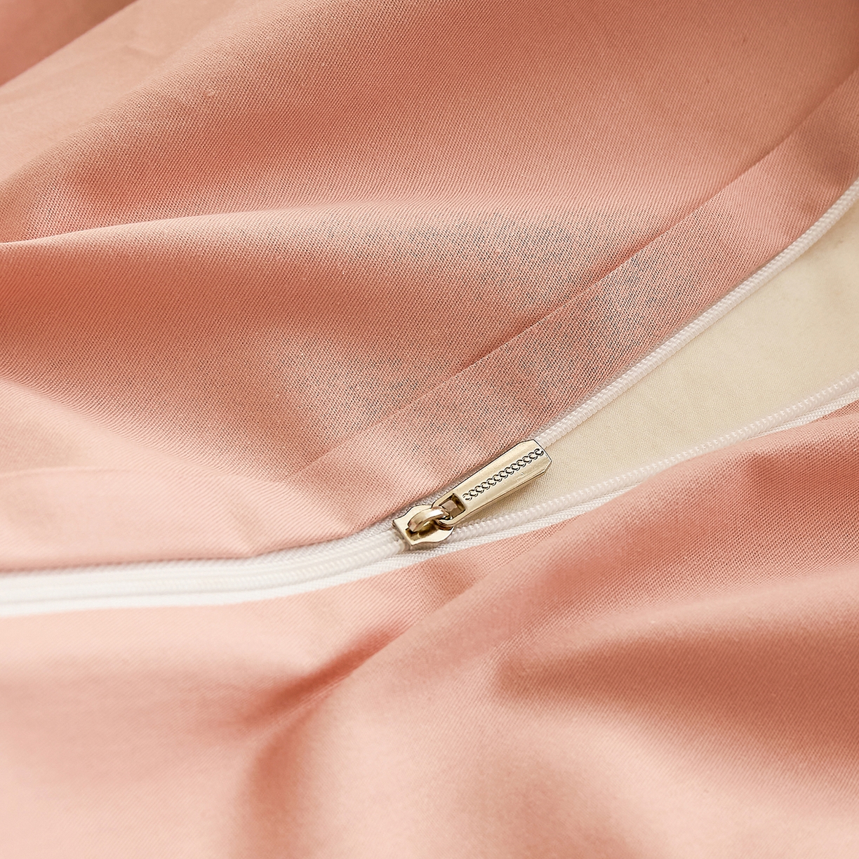 91家纺网 家纺一手货源 找家纺 元元家居（元元被业） 2026新款全棉纯棉13372床盖款四件套-纯色款 炫彩粉