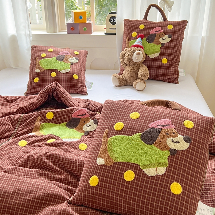 91家纺网 家纺一手货源 找家纺 （总）古本家居 2026新款全棉毛巾绣帽子狗抱枕被系列