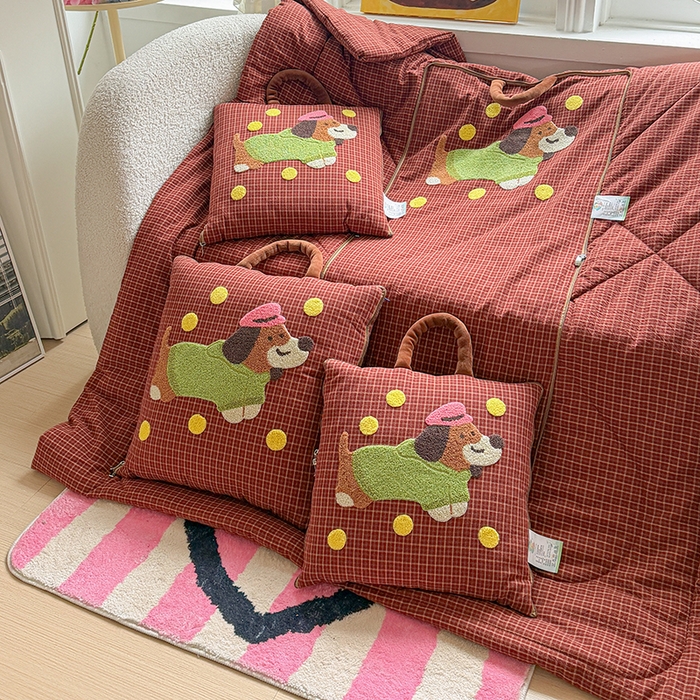 91家纺网 家纺一手货源 找家纺 （总）古本家居 2026新款全棉毛巾绣帽子狗抱枕被系列