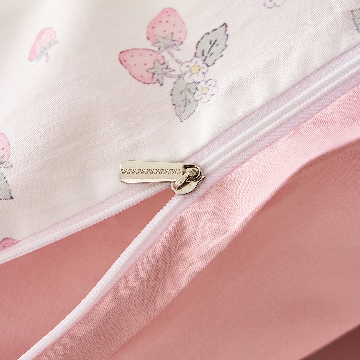 91家纺网 家纺一手货源 找家纺 （总）元元家居（元元被业） 2026新款全棉纯棉13372床盖款四件套-印花款