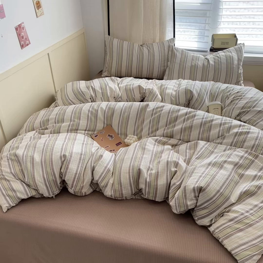91家纺网 家纺一手货源 找家纺 N先生+V 13814689556 发大图/买家秀 2026新款无印风泡芙双层纱四件套 栖然-绿