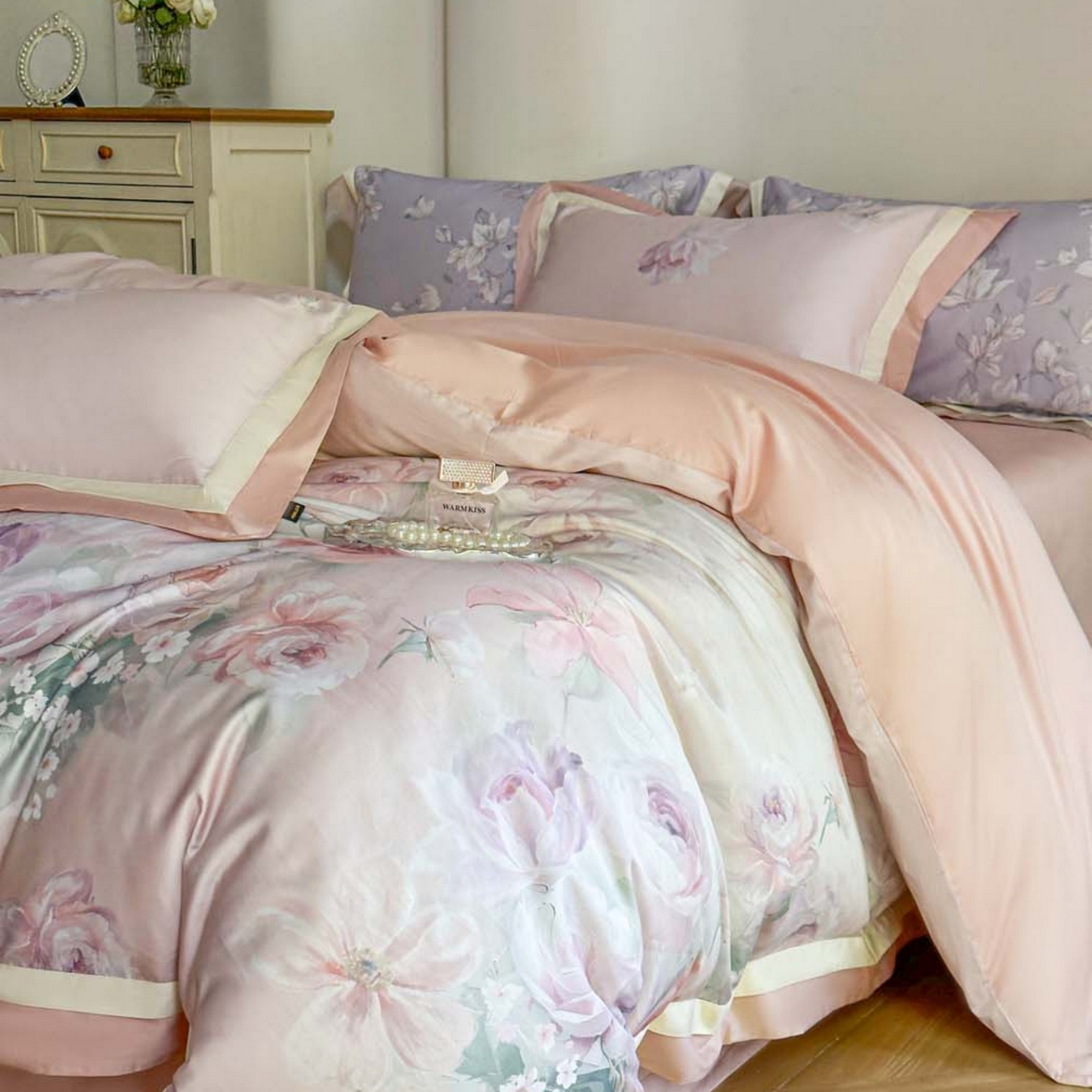 91家纺网 家纺一手货源 找家纺 （总）芯丝路家纺 2026新款天丝棉数码印花四件套（双拼角工艺款）