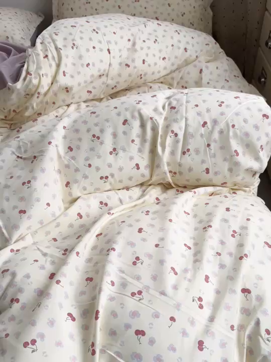 91家纺网 家纺一手货源 找家纺 花满路 2026新款床盖四件套 小樱桃