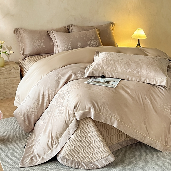 91家纺网 家纺一手货源 找家纺 （总）大麦家纺 2026新款水洗真丝提花床盖四件套丝韵繁花