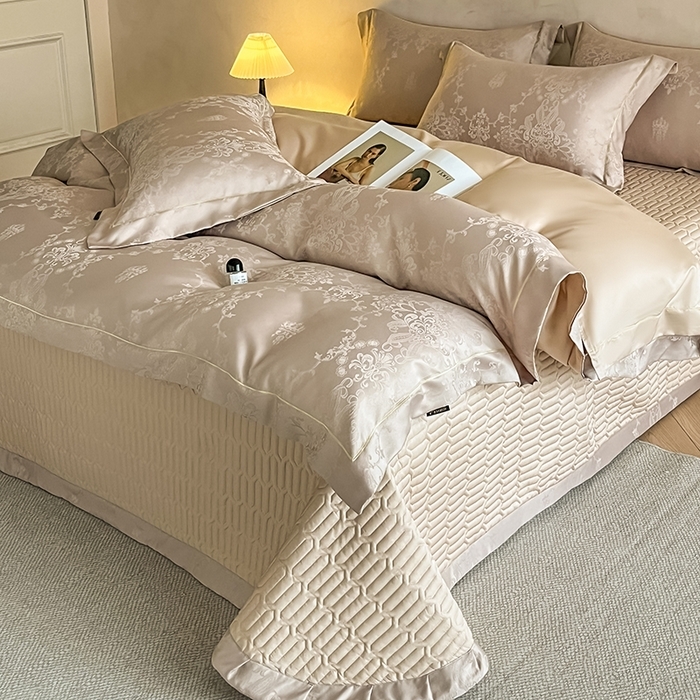 91家纺网 家纺一手货源 找家纺 （总）大麦家纺 2026新款水洗真丝提花床盖四件套丝韵繁花