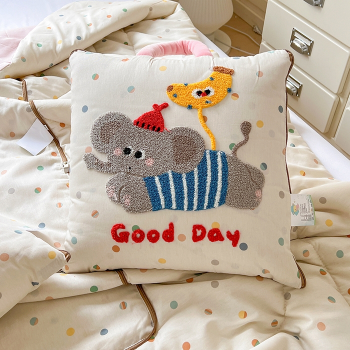 91家纺网 家纺一手货源 找家纺 （总）古本家居 2026新款全棉毛巾绣动物园抱枕被系列